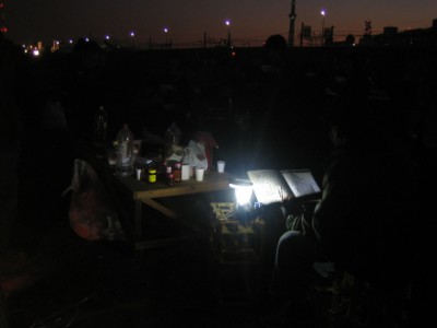 아라카와 텐트마을의 저녁무렵